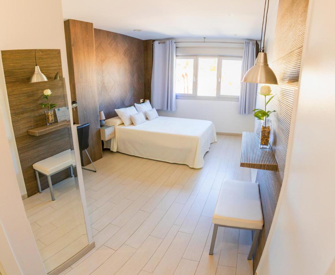 Apartahotel Enfasis-Group El Cuervo  ภายนอก รูปภาพ