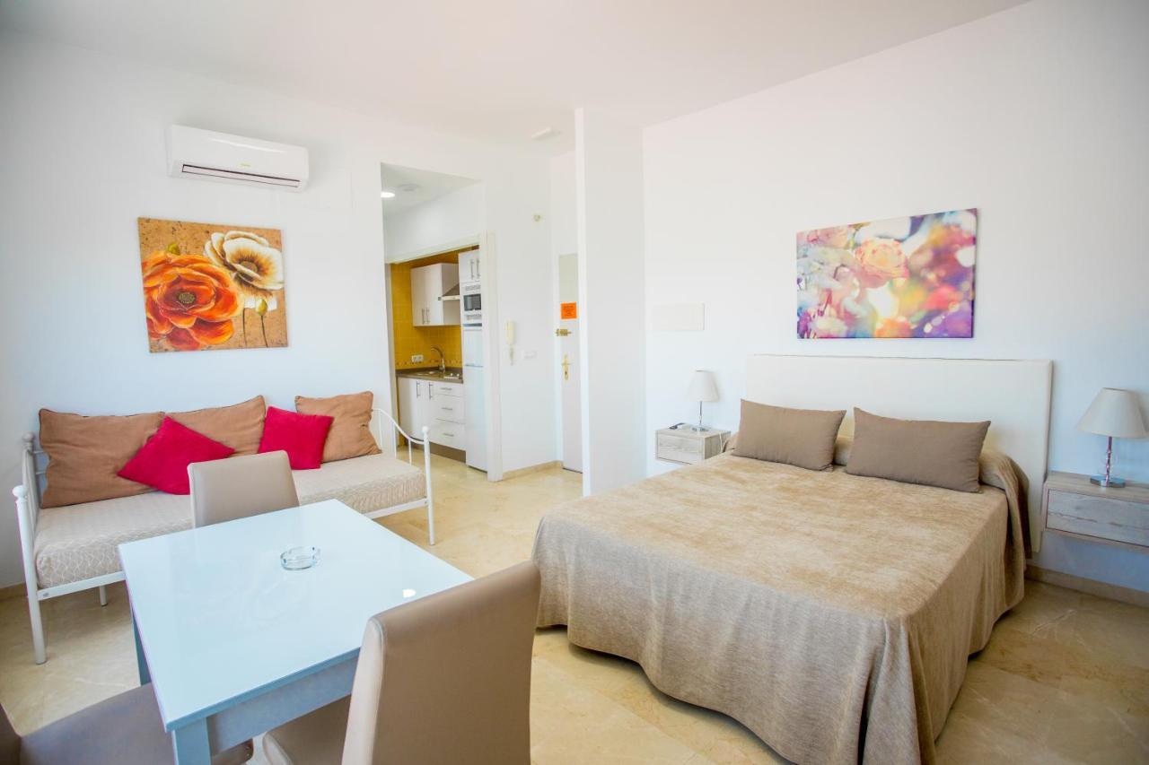 Apartahotel Enfasis-Group El Cuervo  ภายนอก รูปภาพ