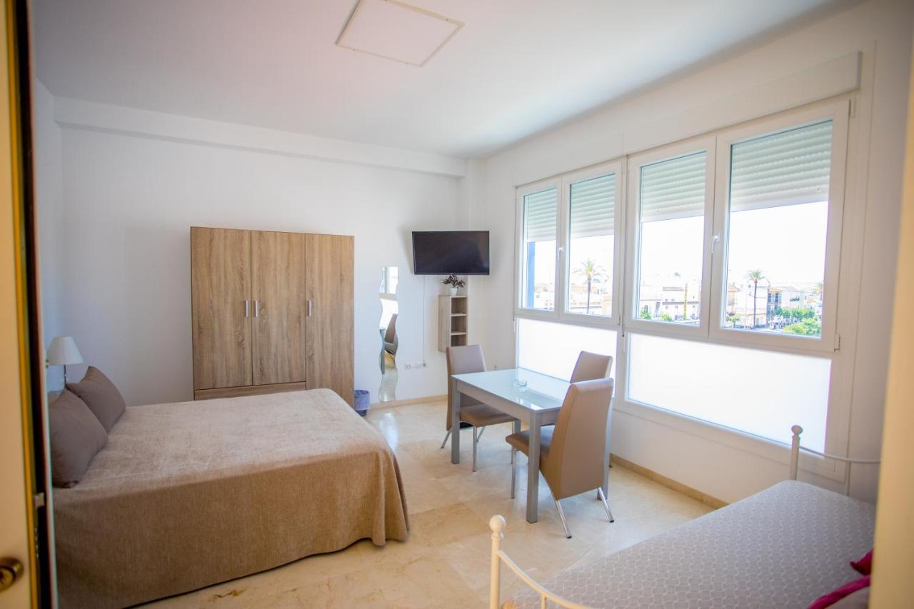 Apartahotel Enfasis-Group El Cuervo  ภายนอก รูปภาพ