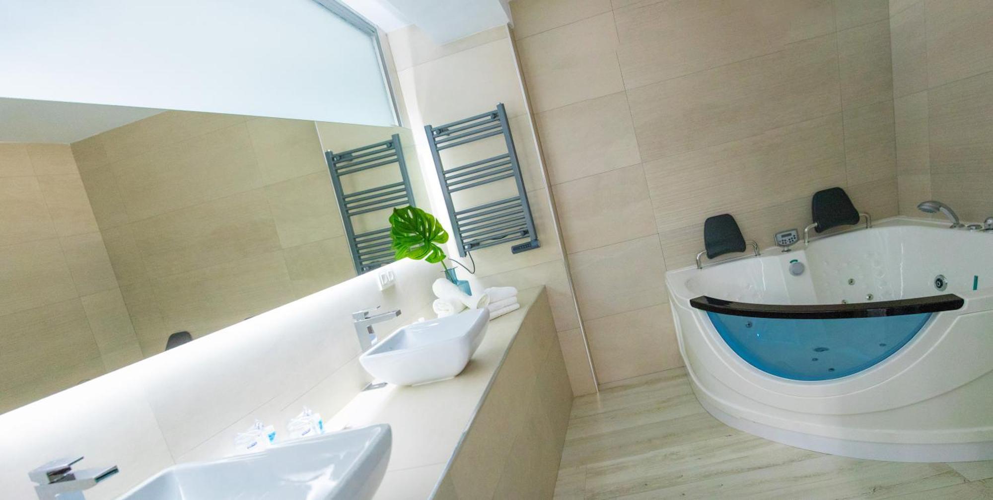 Apartahotel Enfasis-Group El Cuervo  ภายนอก รูปภาพ