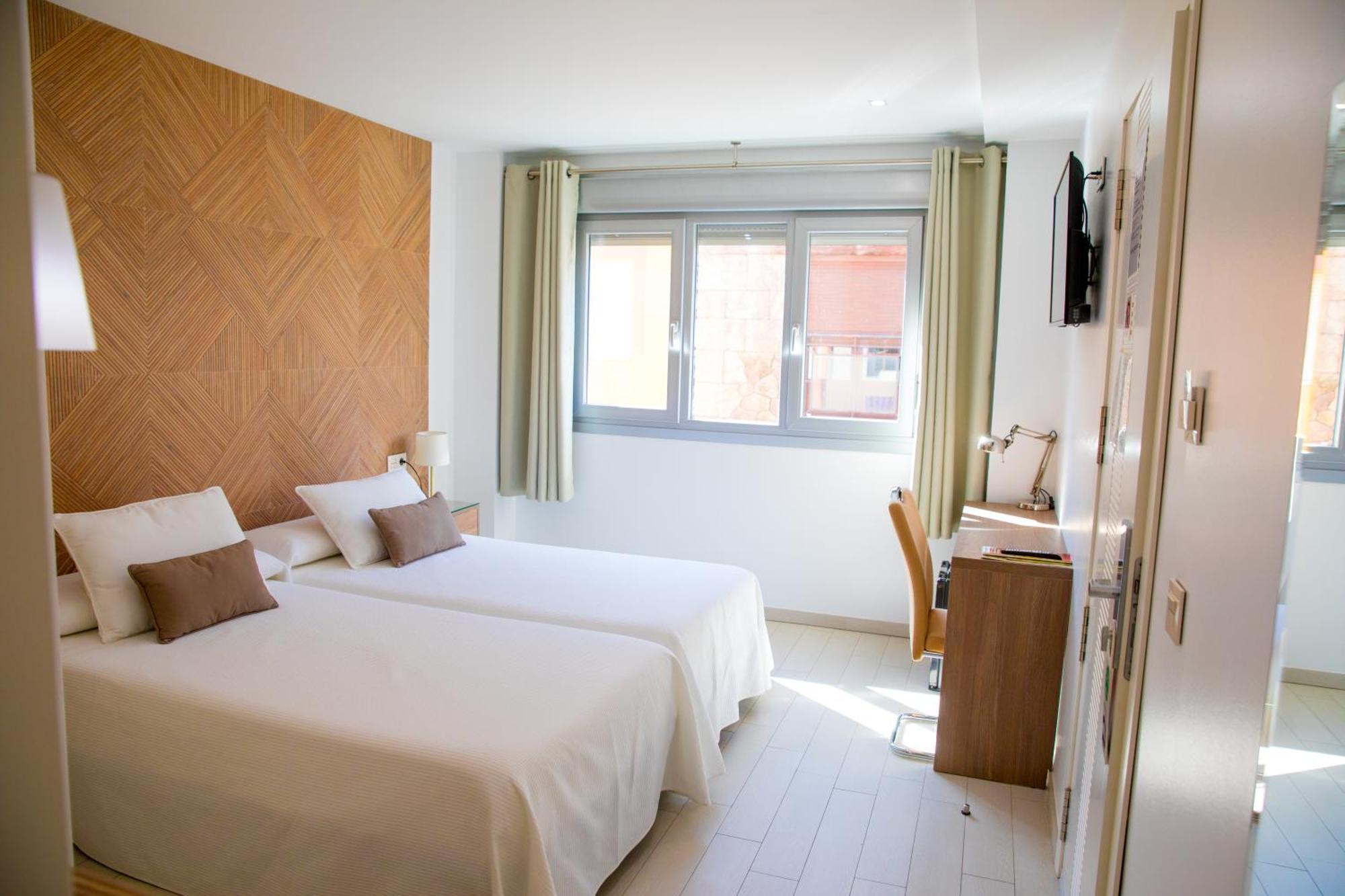 Apartahotel Enfasis-Group El Cuervo  ภายนอก รูปภาพ